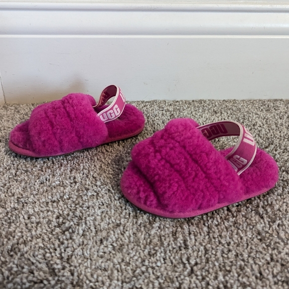UGG Fluff Yeah Pink Baby Slide sz 7 - Picture 3 of 6